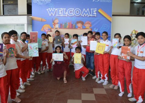 Euro-international-school-sikar-students-on-book-day.